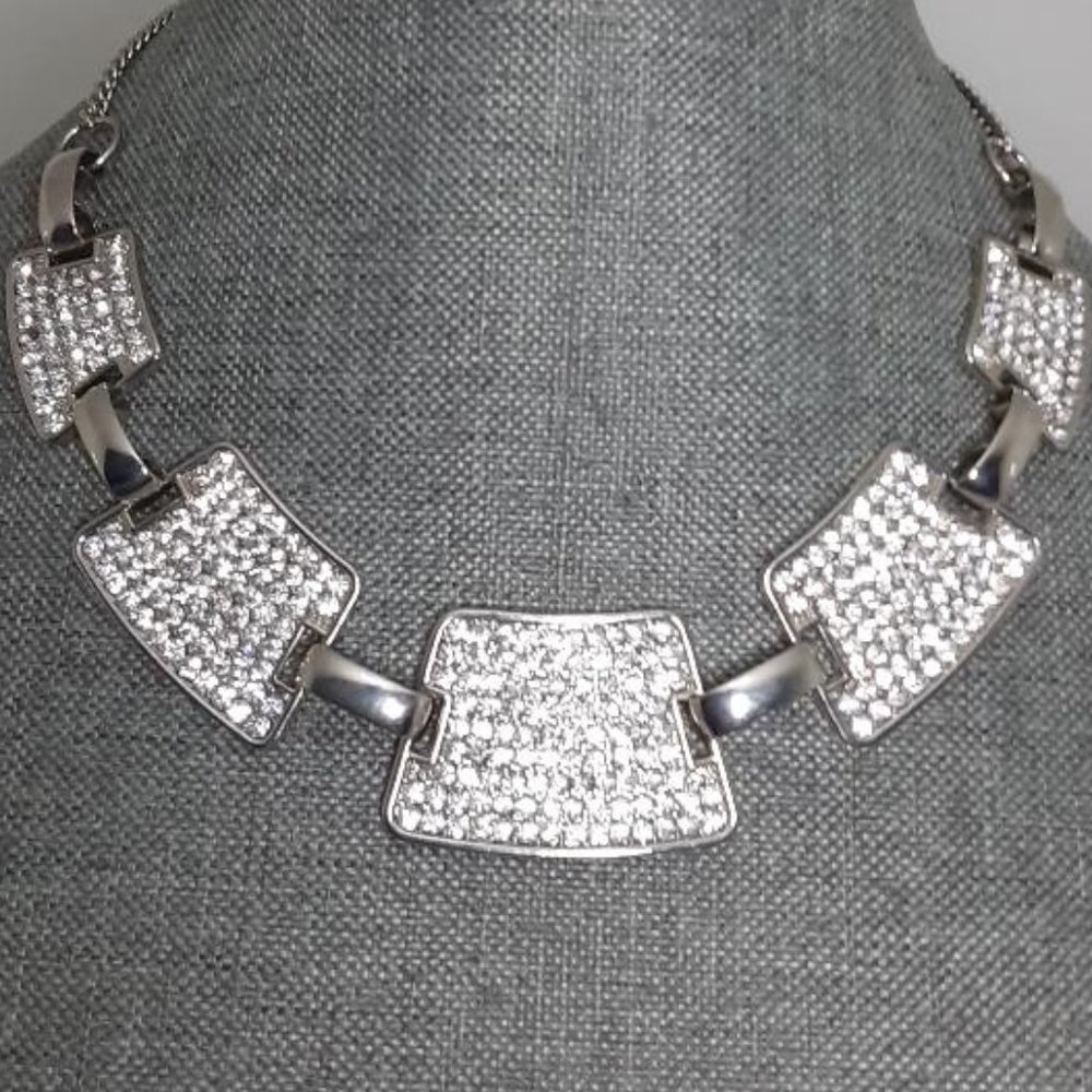 Stone Encrusted Silver Toned Necklace Designer Look